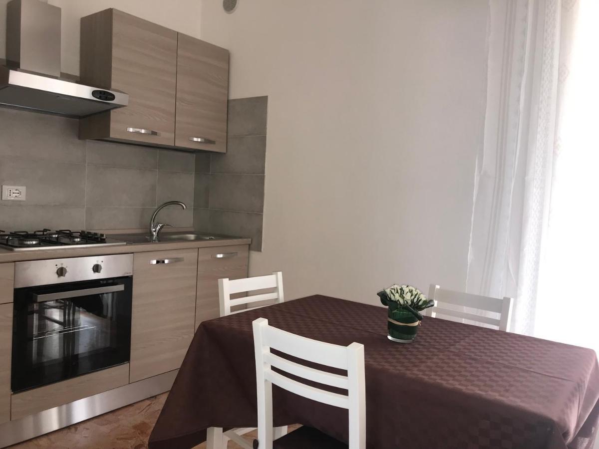 Casa Lucia Apartment Местре Екстериор снимка